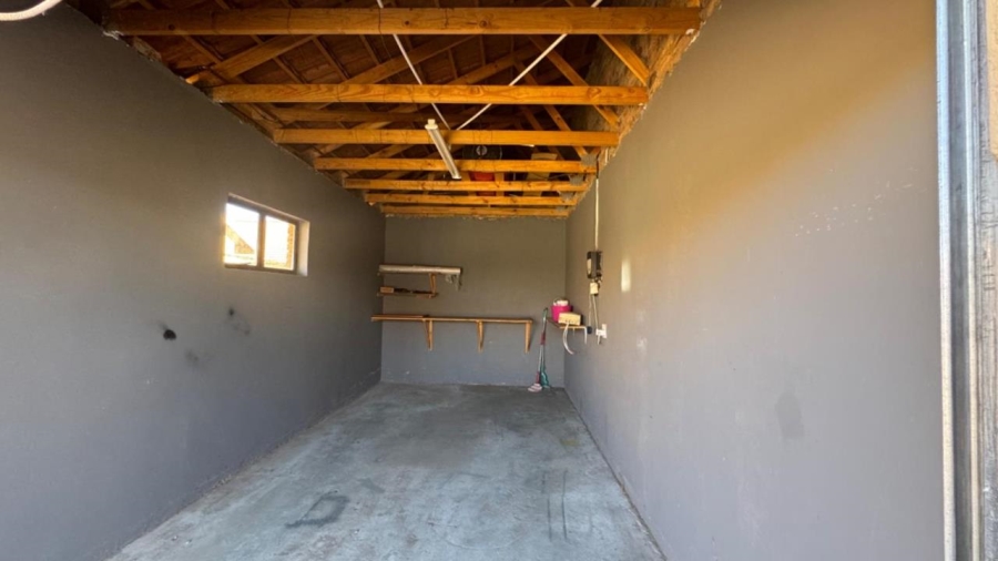 2 Bedroom Property for Sale in Riviera Northern Cape